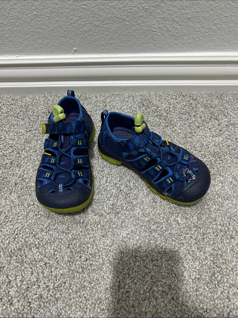 Keen Blue & Lime Newport Sandals - 11C